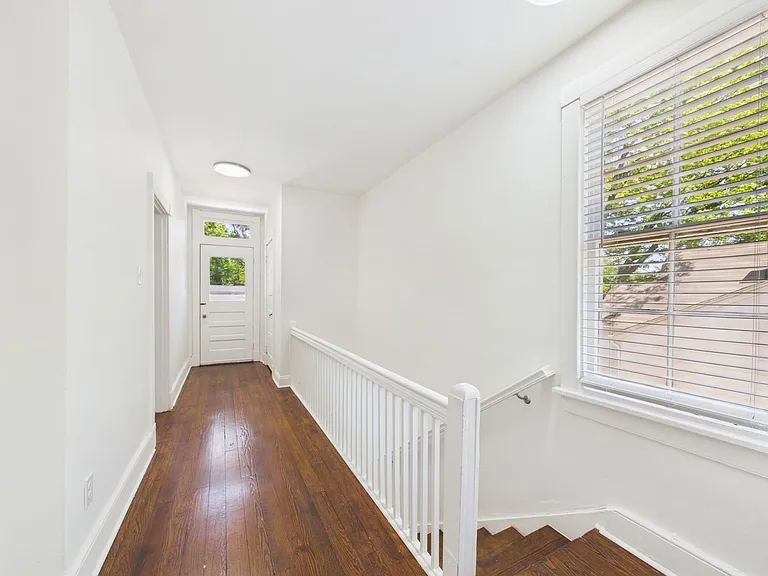 1703 Oakdale Ave #B — Photo 4