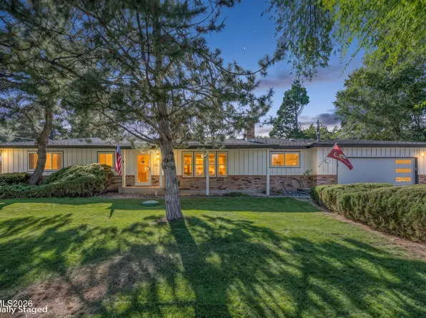 12320 S Hills Dr, Reno, NV 89511