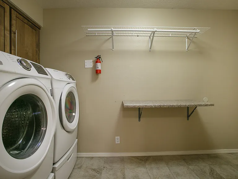 10916 Academy Ridge Rd NE — Photo 19