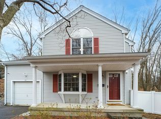 15 Ordway St, Framingham, MA 01702