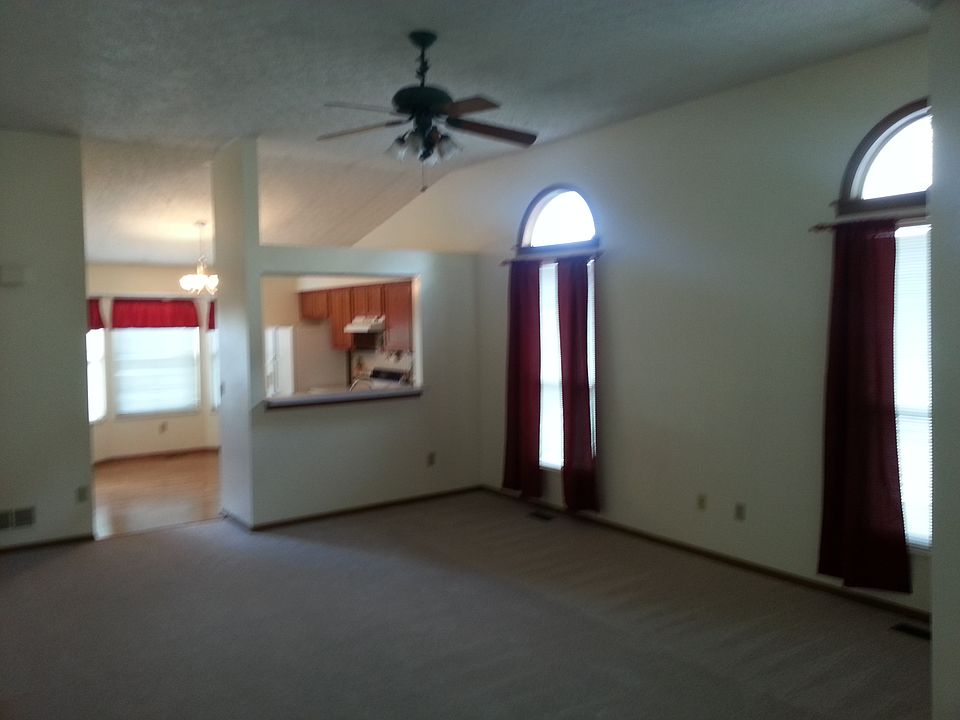 2nd image of 2975 Grand Haven Dr