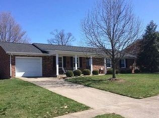 303 Fairway Dr W, Nicholasville, KY 40356