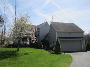 268 Pumpkin Hill Rd, New Milford, CT 06776