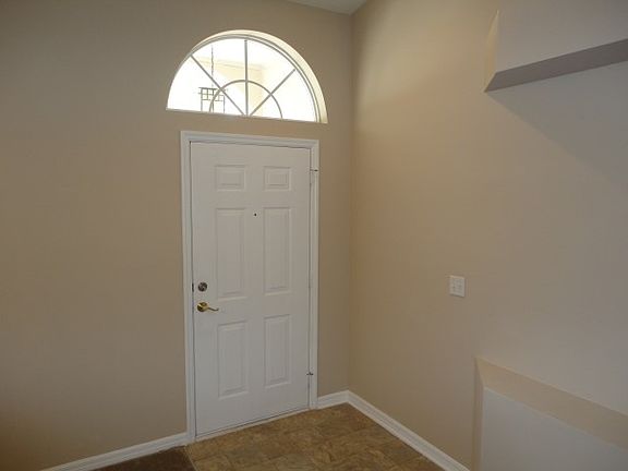 2nd image of 2610 Vinedale Ave