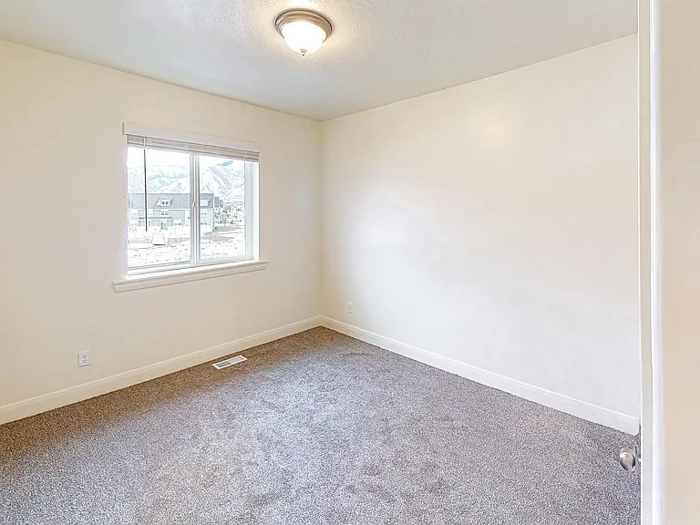 774 Old Fort Dr — Photo 24