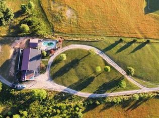 500 Hughes Rd SE, Cleveland, TN 37323