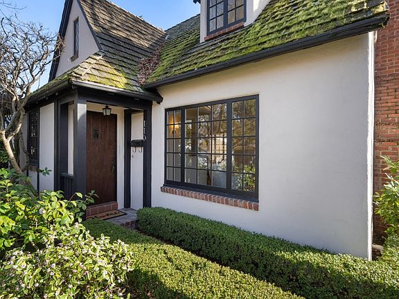 2nd image of 110 Iris Way