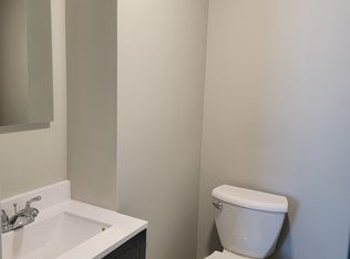 1413 E Washington St #3, Indianapolis, IN 46201