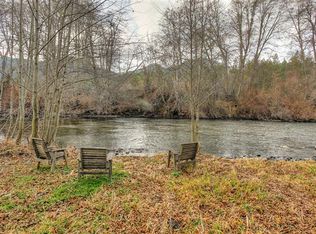 2816 Upper Applegate Rd, Jacksonville, OR 97530