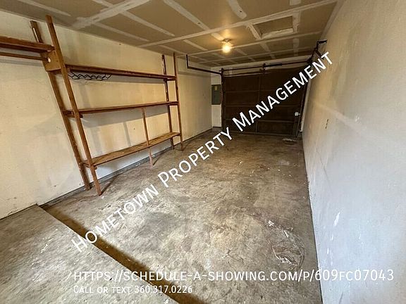 5th image of 1617 Elizabeth St SE
