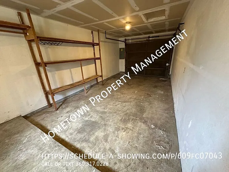 1617 Elizabeth St SE — Photo 5