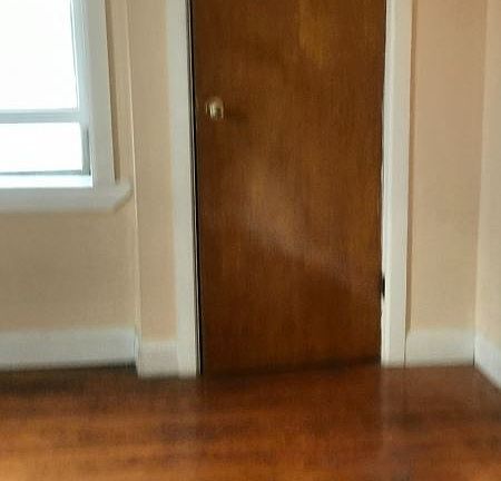 4th image of 713 18th Ave #1