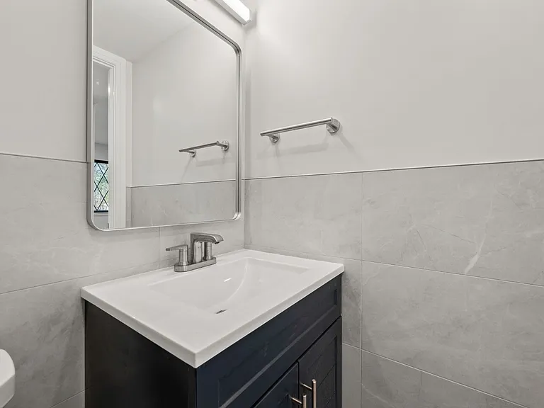 Fennwoode Apartments — Photo 12