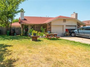 1104 Hyridge St #1104/1106, Round Rock, TX 78664