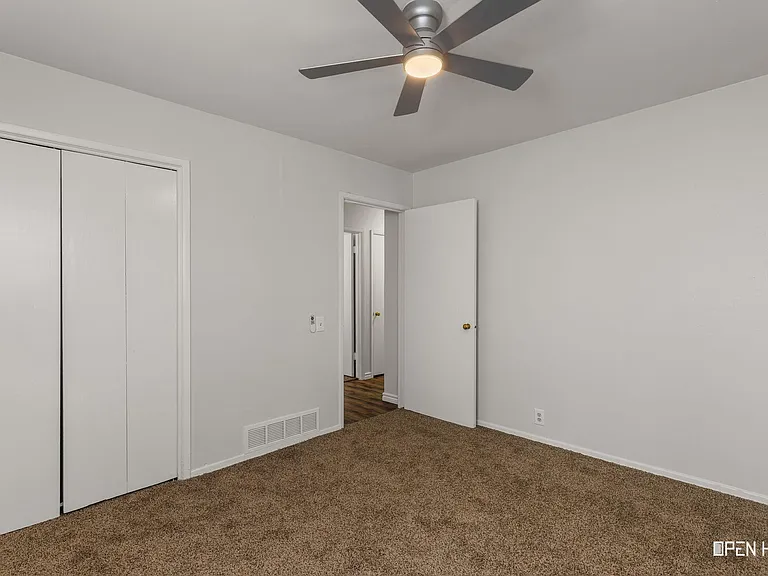 1604 Parkdale Dr — Photo 23