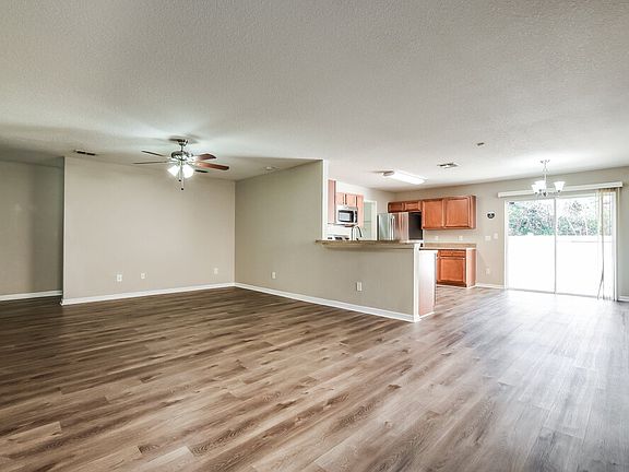 4th image of 15419 Perdido Dr