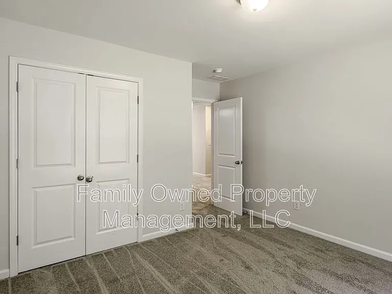 603 Pendleton Dr — Photo 33