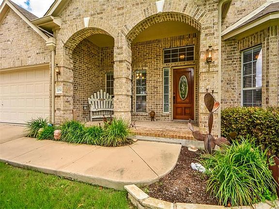 2nd image of 2252 Settlers Park Loop