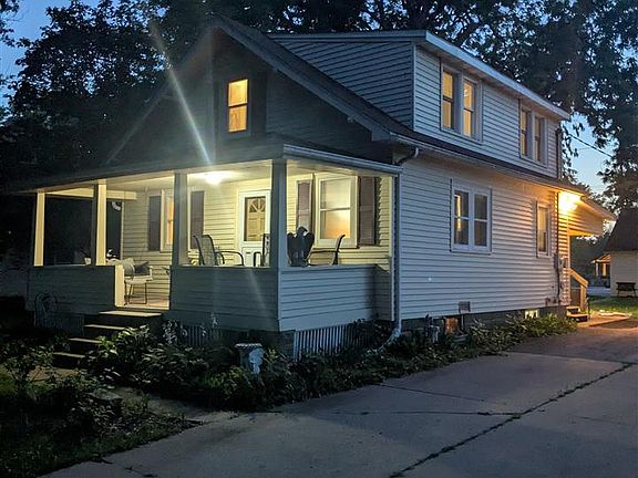 2nd image of 515 3rd Ave