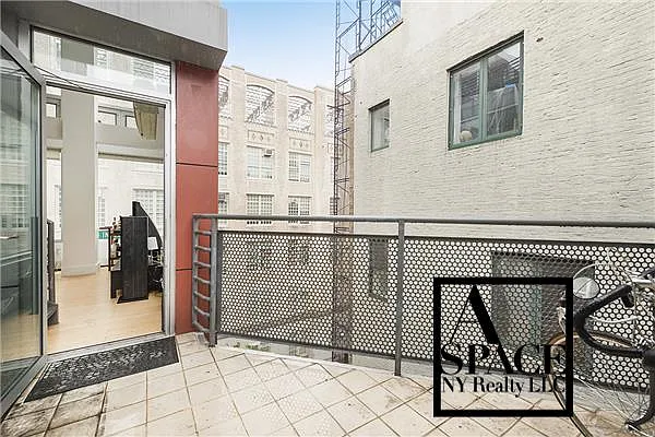 Rented by A Space Realty NY LLC | media 15