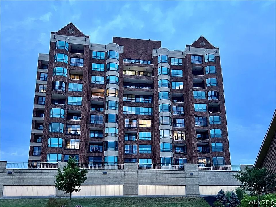 1st image of 206 Admirals Walk #206