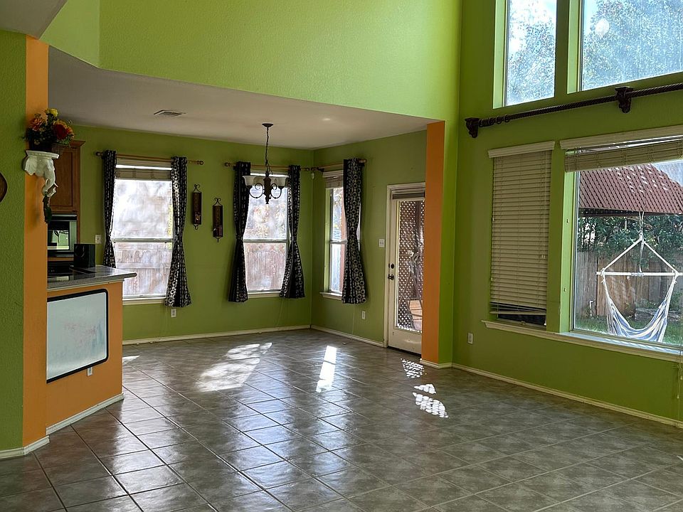 1st image of 3200 Peruga Ln