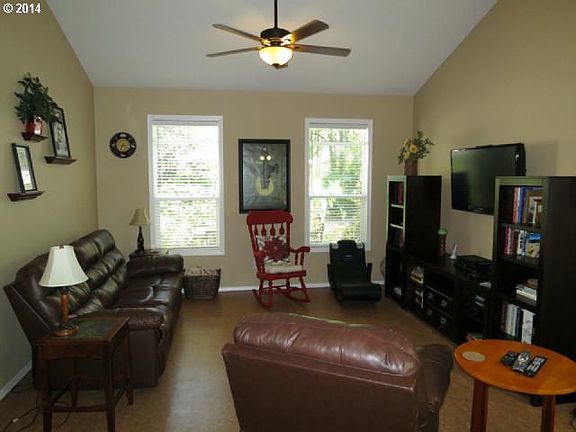 3rd image of 1305 NW 15th Ct