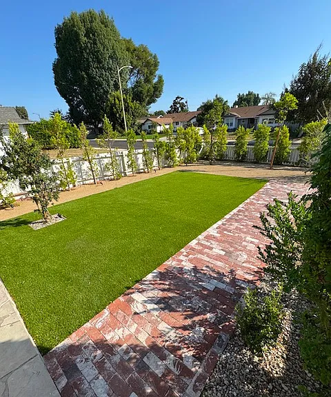 Private front yard