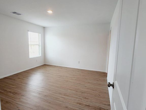Master Bed Room