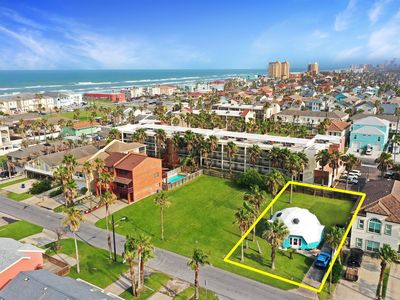 107 E Georgia Ruth Dr, South Padre Island, TX, 78597