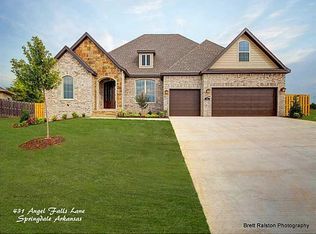 431 Angel Falls Ln, Springdale, AR 72762