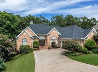 124 Calais Dr, Maumelle, AR 72113