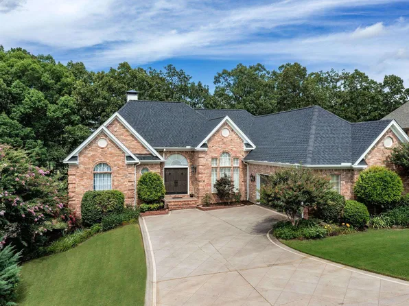 124 Calais Dr, Maumelle, AR 72113
