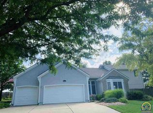 3531 SW Wanamaker Ct, Topeka, KS 66614