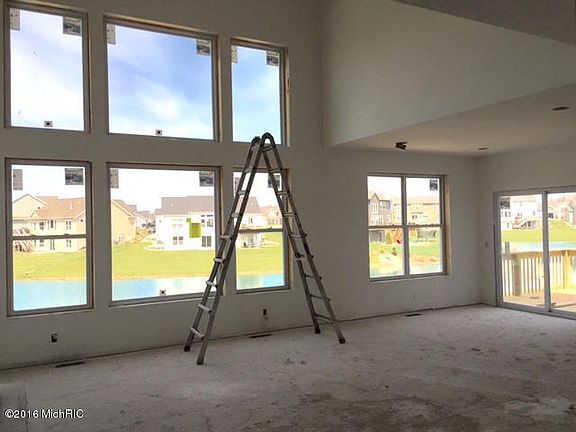 3rd image of 1321 Shenandoah Dr #92