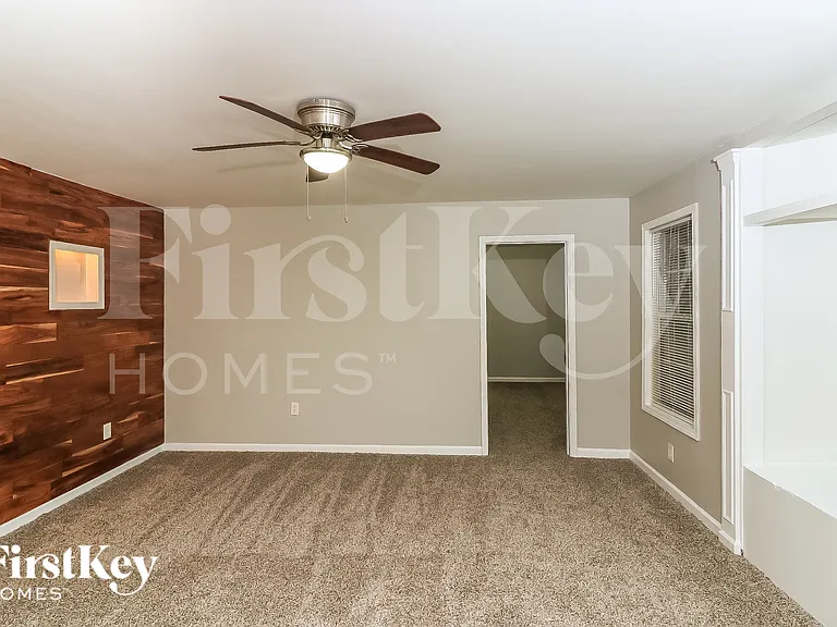 5955 Water Oaks Dr — Photo 13