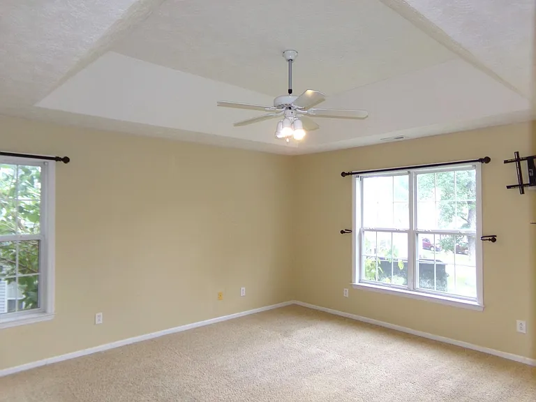 711 Barney Fones Dr — Photo 34