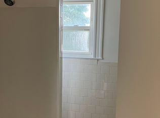 42 Garfield St Floor 2, Providence, RI 02904