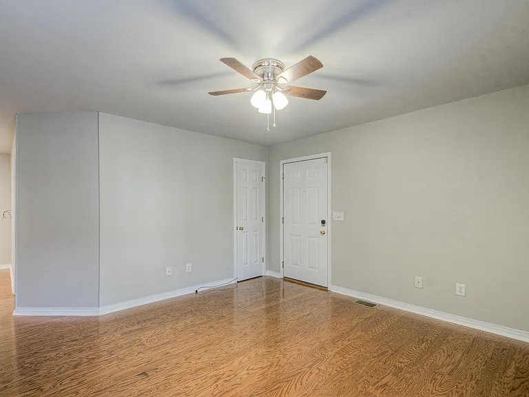 202 Brooke Castle Dr #202 — Photo 18