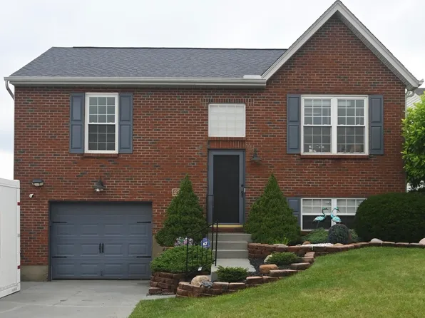 2768 Berwood Ln, Hebron, KY 41048