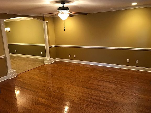 2nd image of 3630 Brass Lantern Way