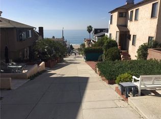227 32nd St, Manhattan Beach, CA 90266