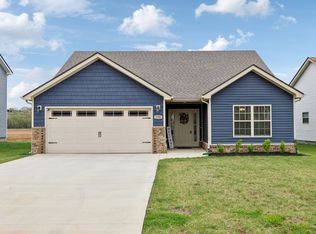 130 Ardell Dr, Clarksville, TN 37040