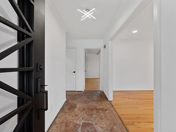 4th image of 7807 Ella Lee Ln