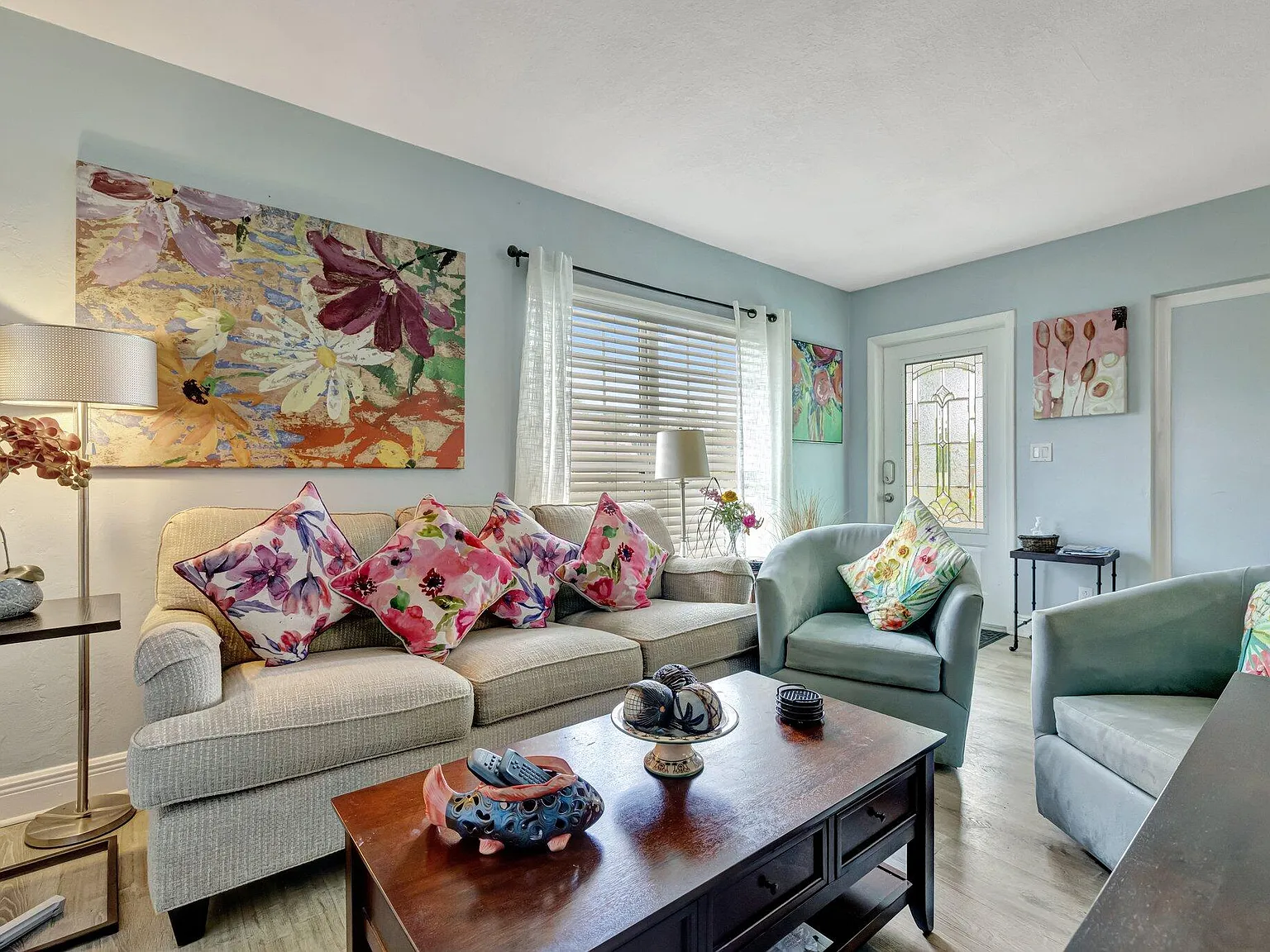 2 bed, 1.0 bath, 850 sqft, $2,950 — Photo 3