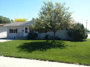 301 N 15th St E, Riverton, WY 82501