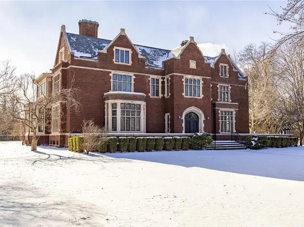 935 East Ave, Rochester, NY 14607