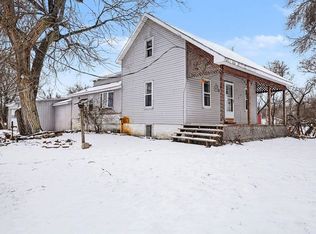 239 Badger Rd, Beaverton, MI 48612