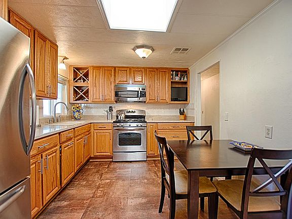 3rd image of 65 Plumosa Ln #65
