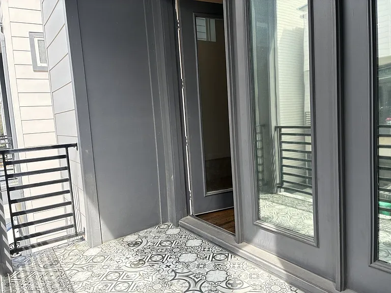 1535 W 24th St #B — Photo 15